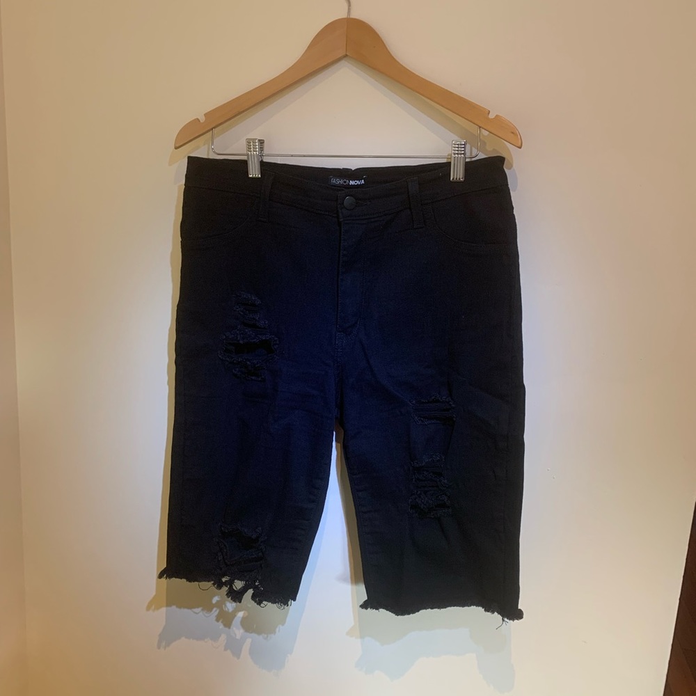 Women’s FashionNova Black Jean Shorts